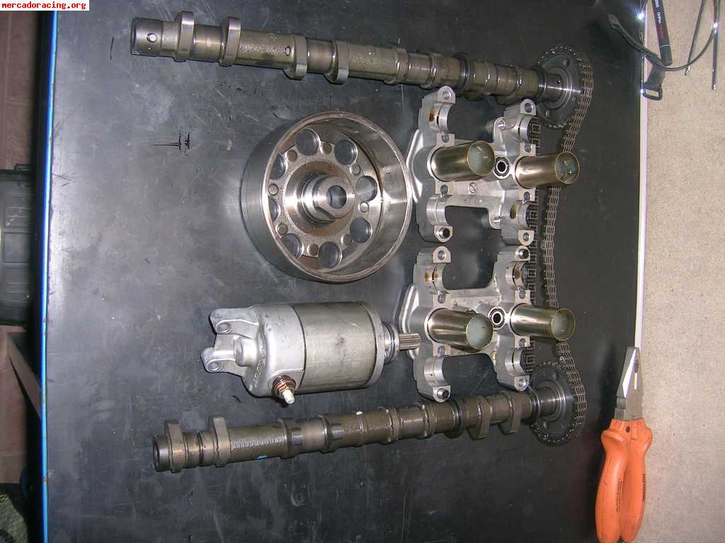 Despiece de motor suzuki gsx 2004 inyección procedente de mo