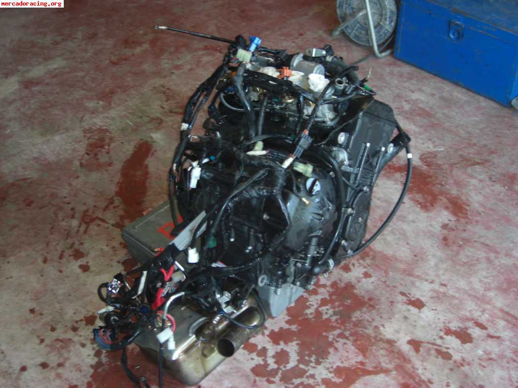 Motor yamaha r6 2006