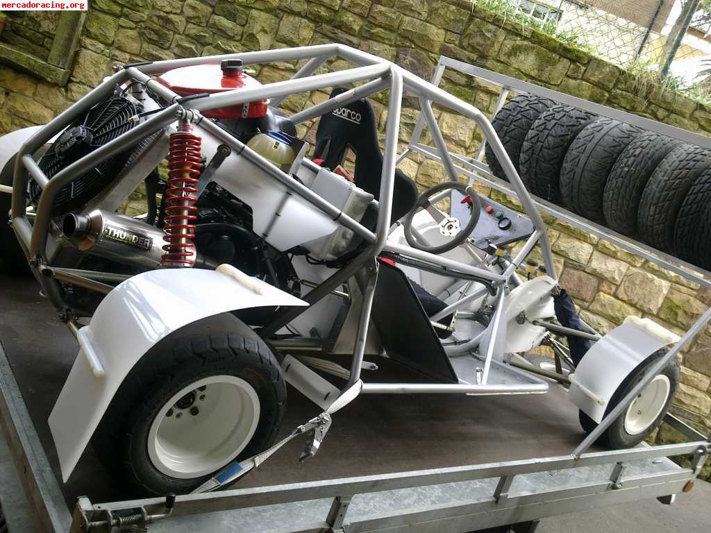 Se vende kart-cross nuevo con remolque incluido!!!