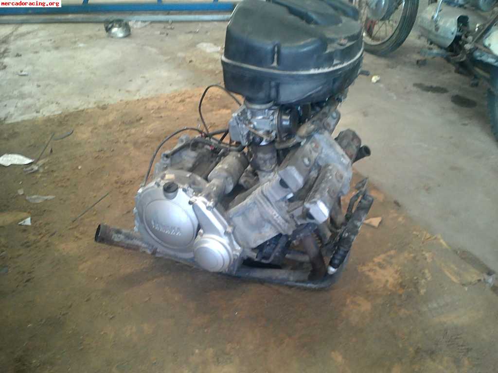 Yamaha fzr 600