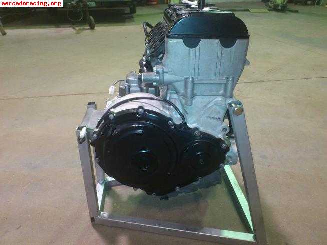 Motor suzuki gsxr 600 k6 k7  1300€