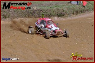 Yackar 2012 8.500€ negociables.