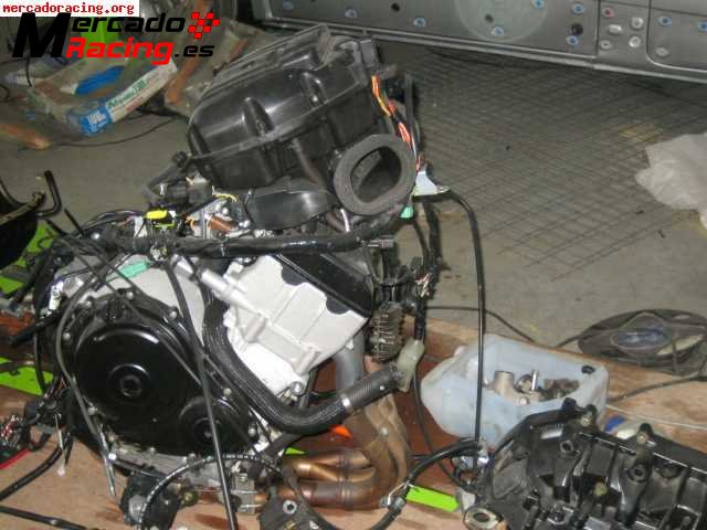 Compro motor suzuki gsxr k7, instalacion y centralita yoshim