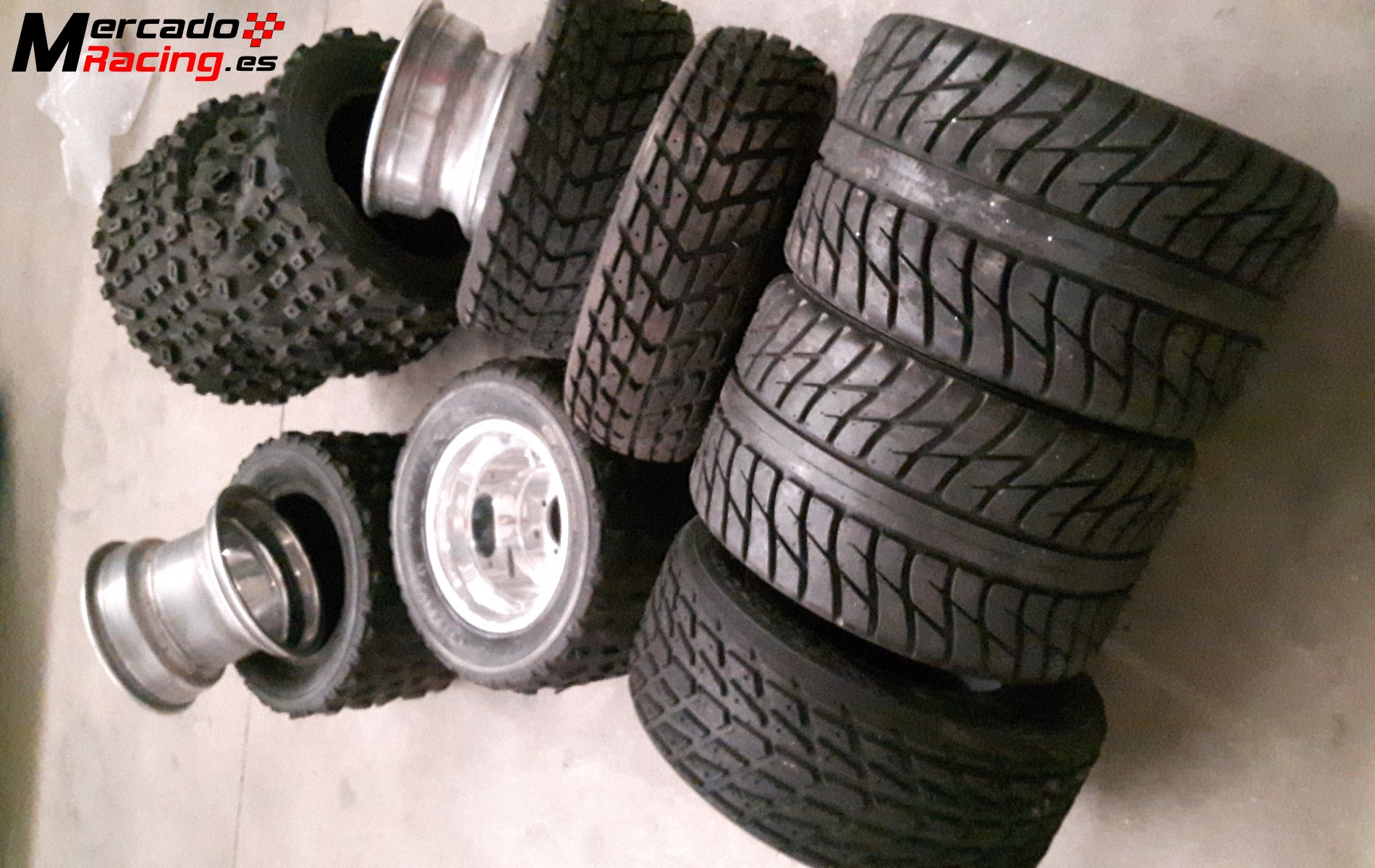 Neumáticos karcroos 