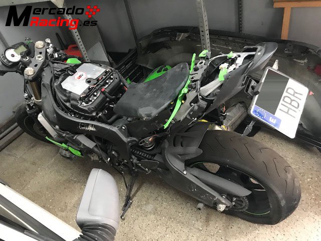 Kawasaki zx6r 11-2011 accidentada