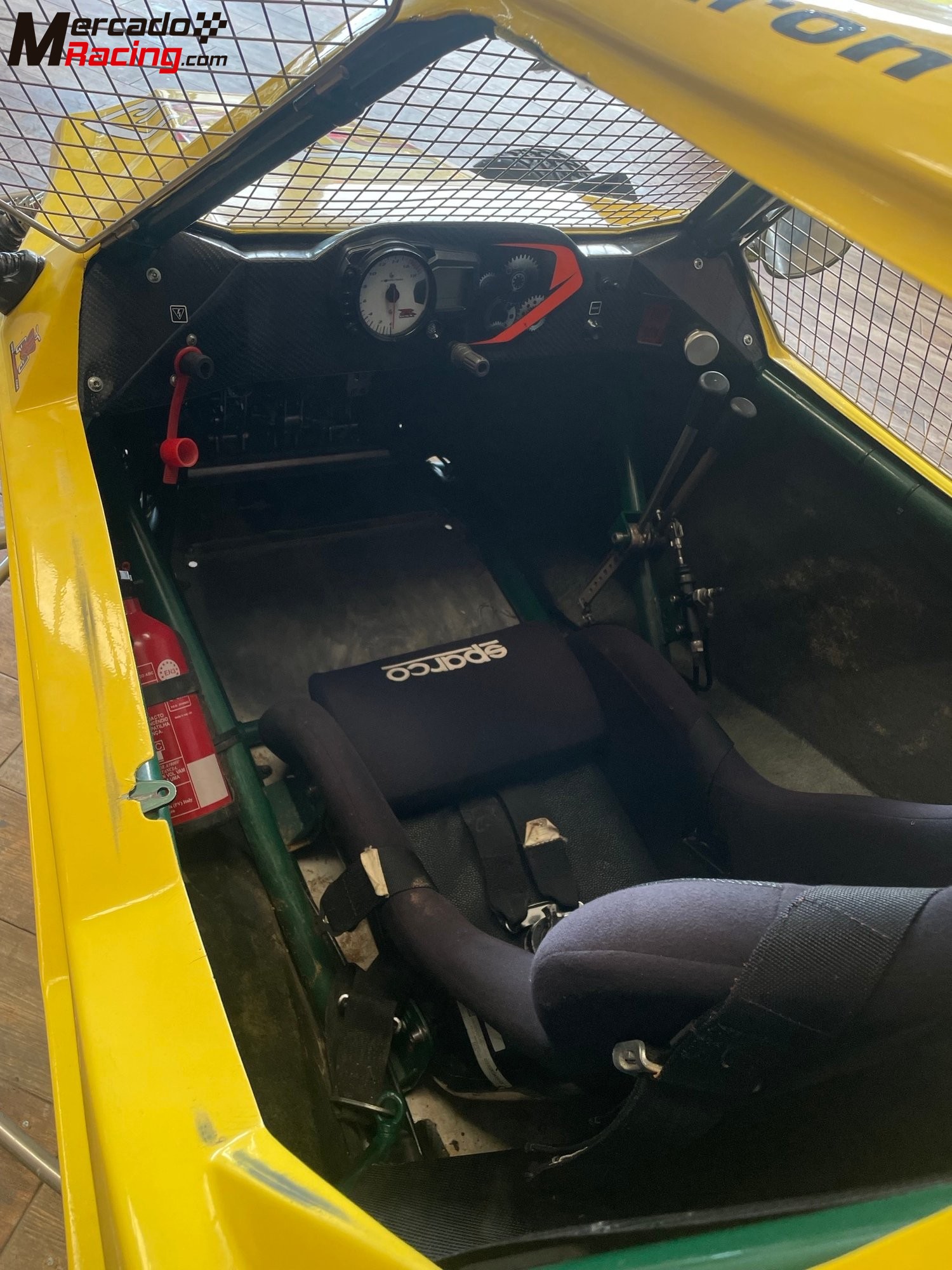 Se vende carcross - la base sx01