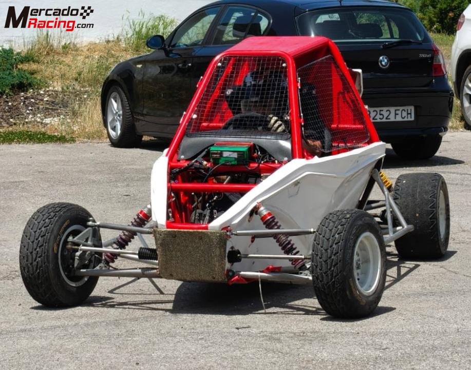 Se vende yacar fia