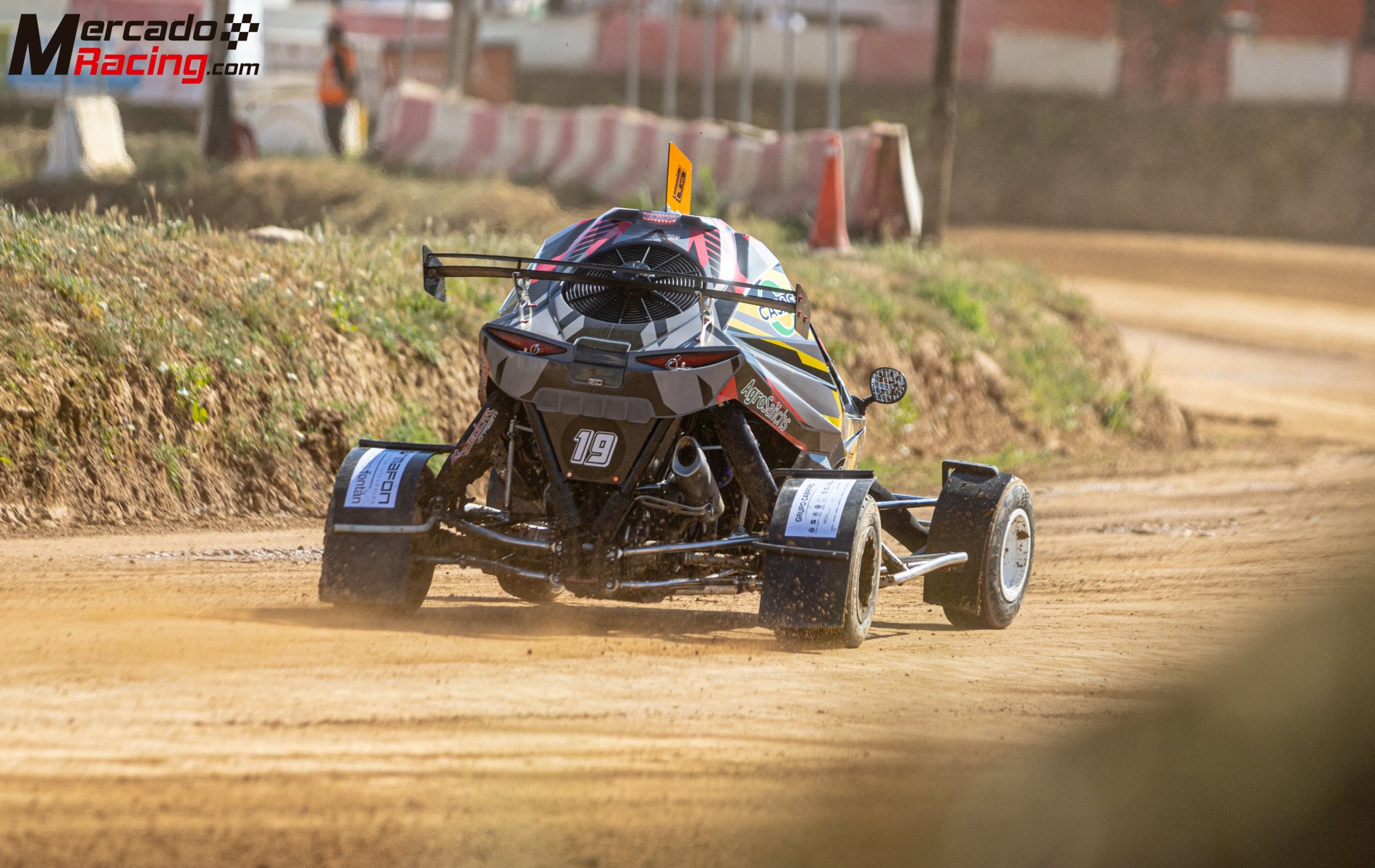 La base sx-01 
