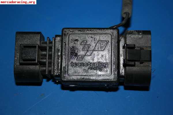 Chip tecnotunig para seat audi y w de 8 conectores