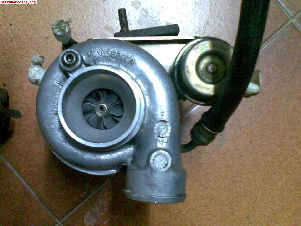 Turbo y colector de escape de r11 turbo