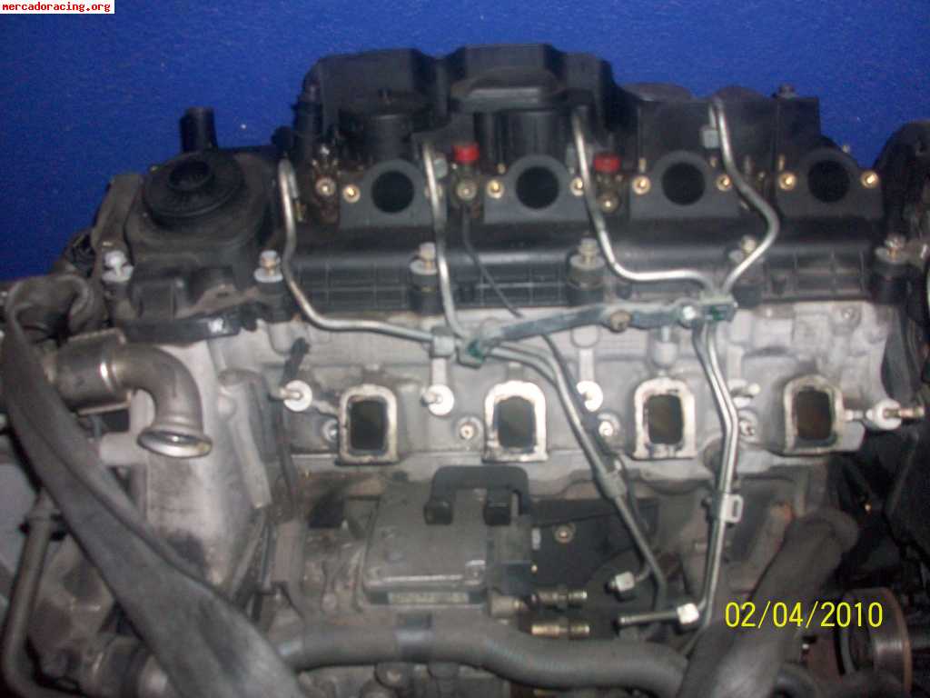 Vendo despieze motor bmw 320d 136cv