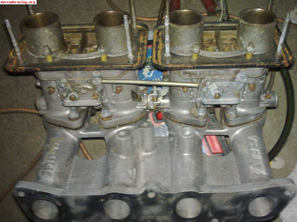 Vendo o cambio colector admisión iresa ford con 2 weber 40