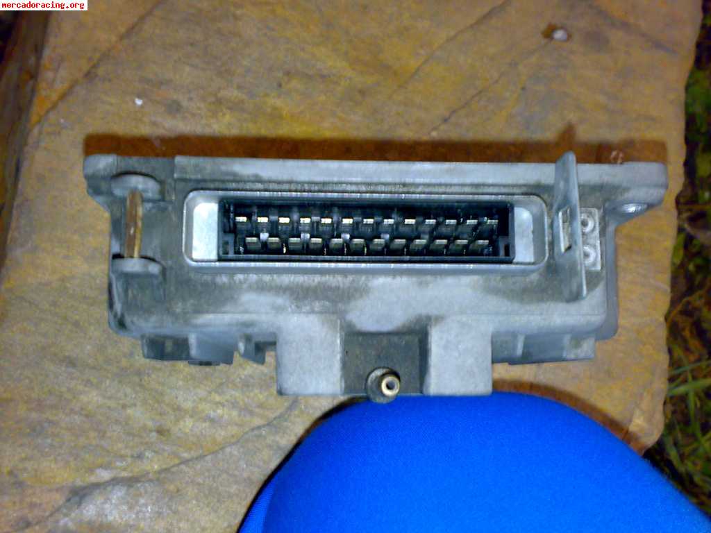Material fiat uno turbo.