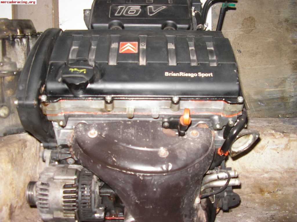 Motor saxo 16 válvulas con instalación y centralita.