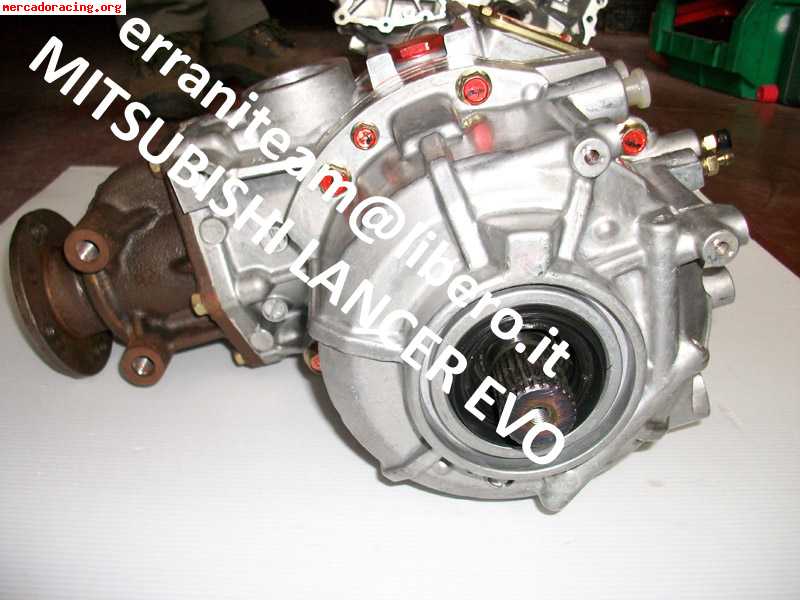 Vendo material original de mitsubishi evo