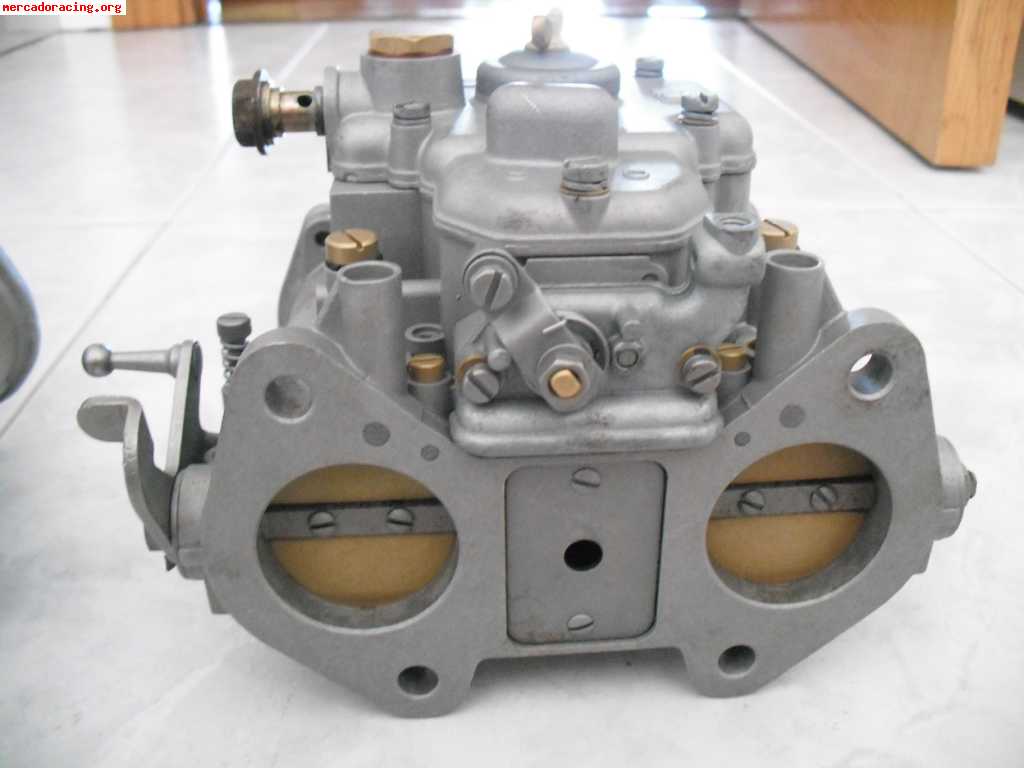 300 euros!!!!! carburación cambio o vendo 2 webber 40 dcoe