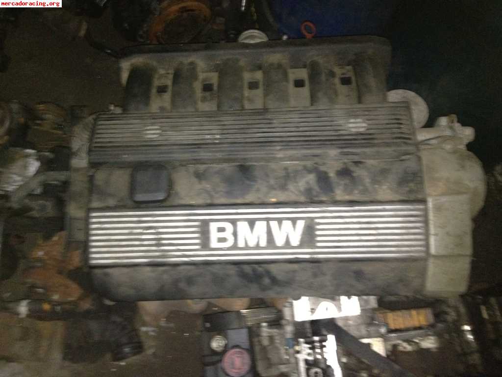 Motor bmw 2.0 i 6 cilindros
