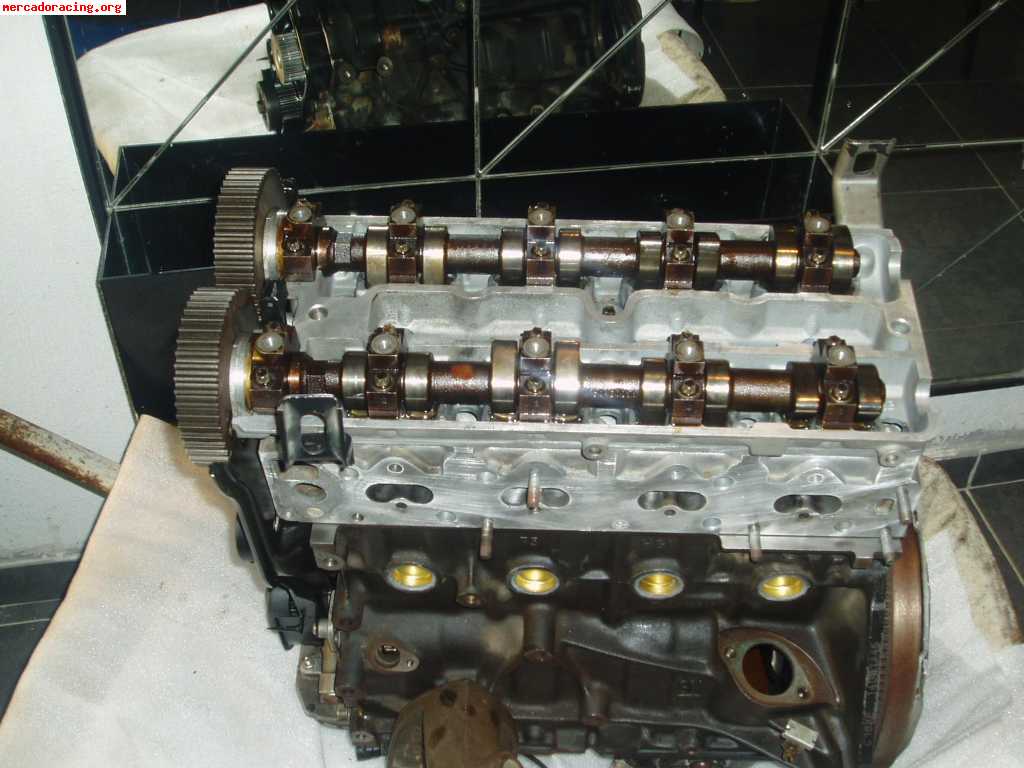 Vendo motor completo 1.8 16v gsi 