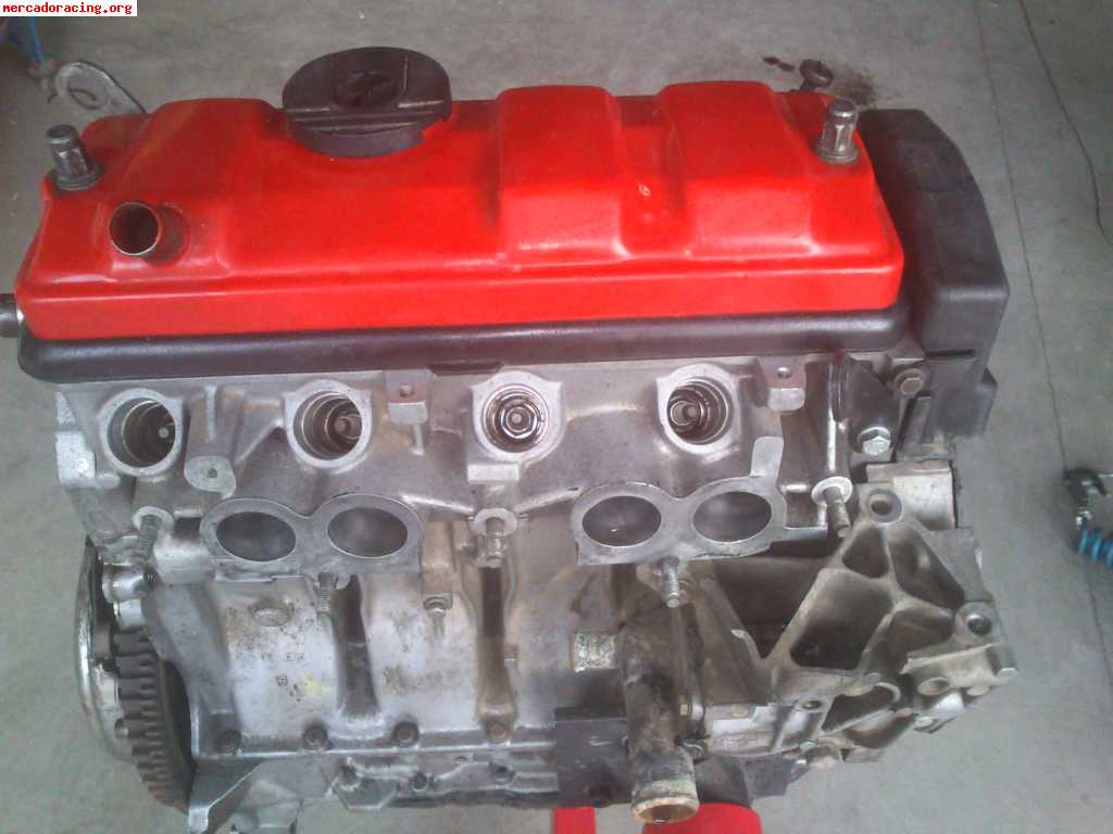 Se vende motor 1.3 205 rallye