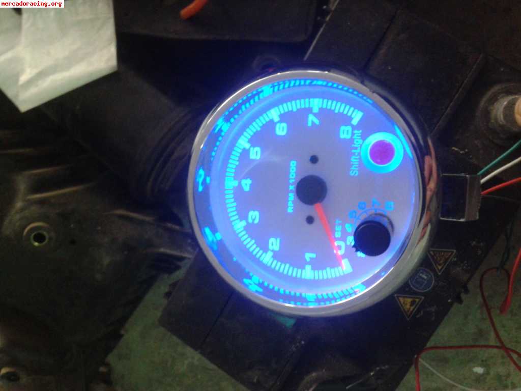Cuenta rpm y shift light