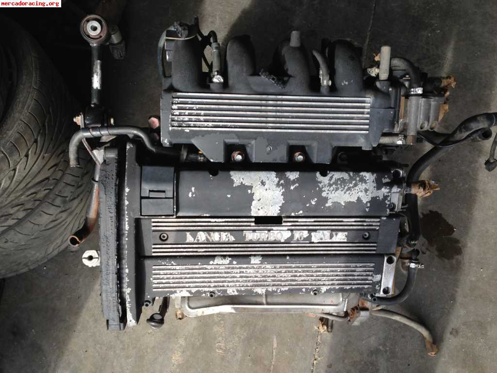 Motor lancia delta hf 16v turbo. 