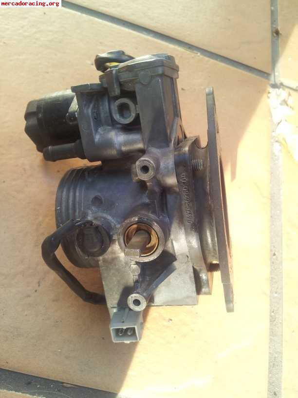 Colector admision 106 rallye 1.3    mariposa