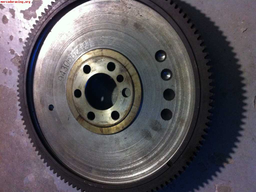 Volante de motor alijerado y contrapesado para cajas b de di
