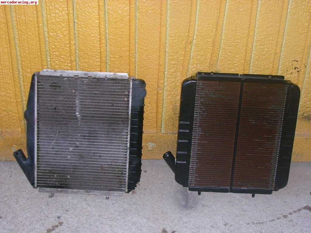 Radiador de cobre para un renault super 5 gt turbo.