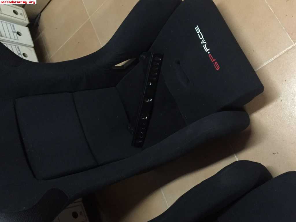 Vendo baquets nuevos gp race