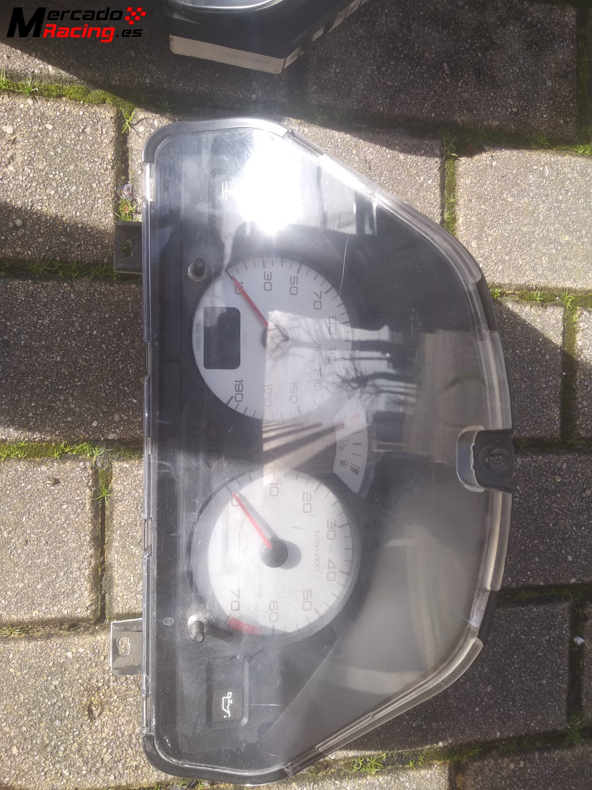 Material saxo 16v