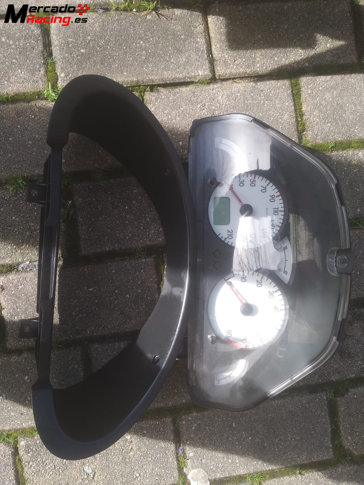 Material saxo 16v