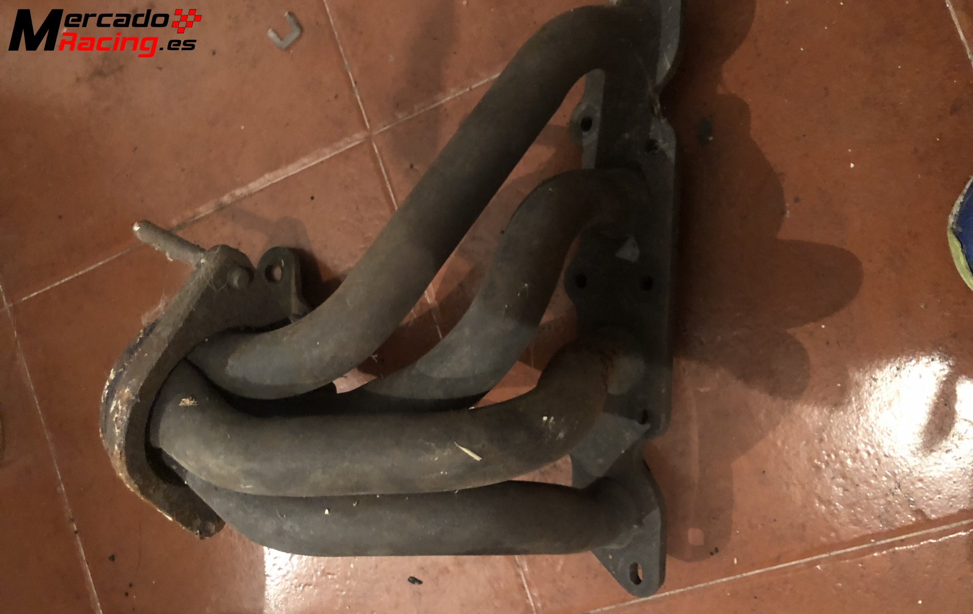 Colector escape clio wiliams 350€