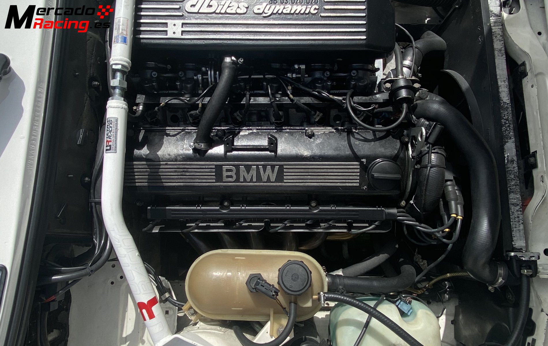 Motor bmw e30 325i 