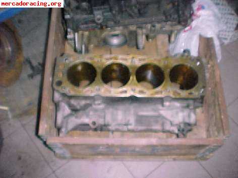 Vendo material para ford cosworth