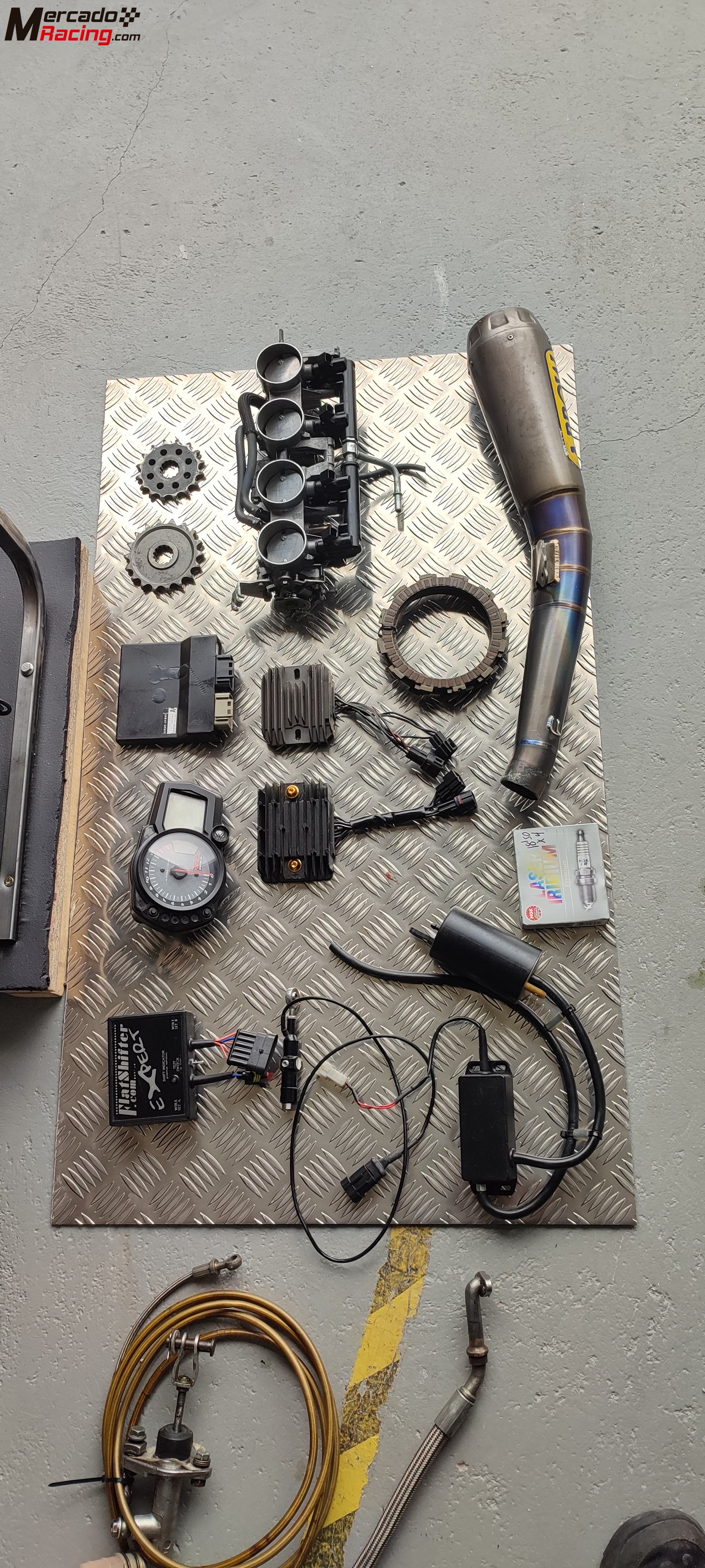 Vendo motor suzuki gsxr 1000 powertech