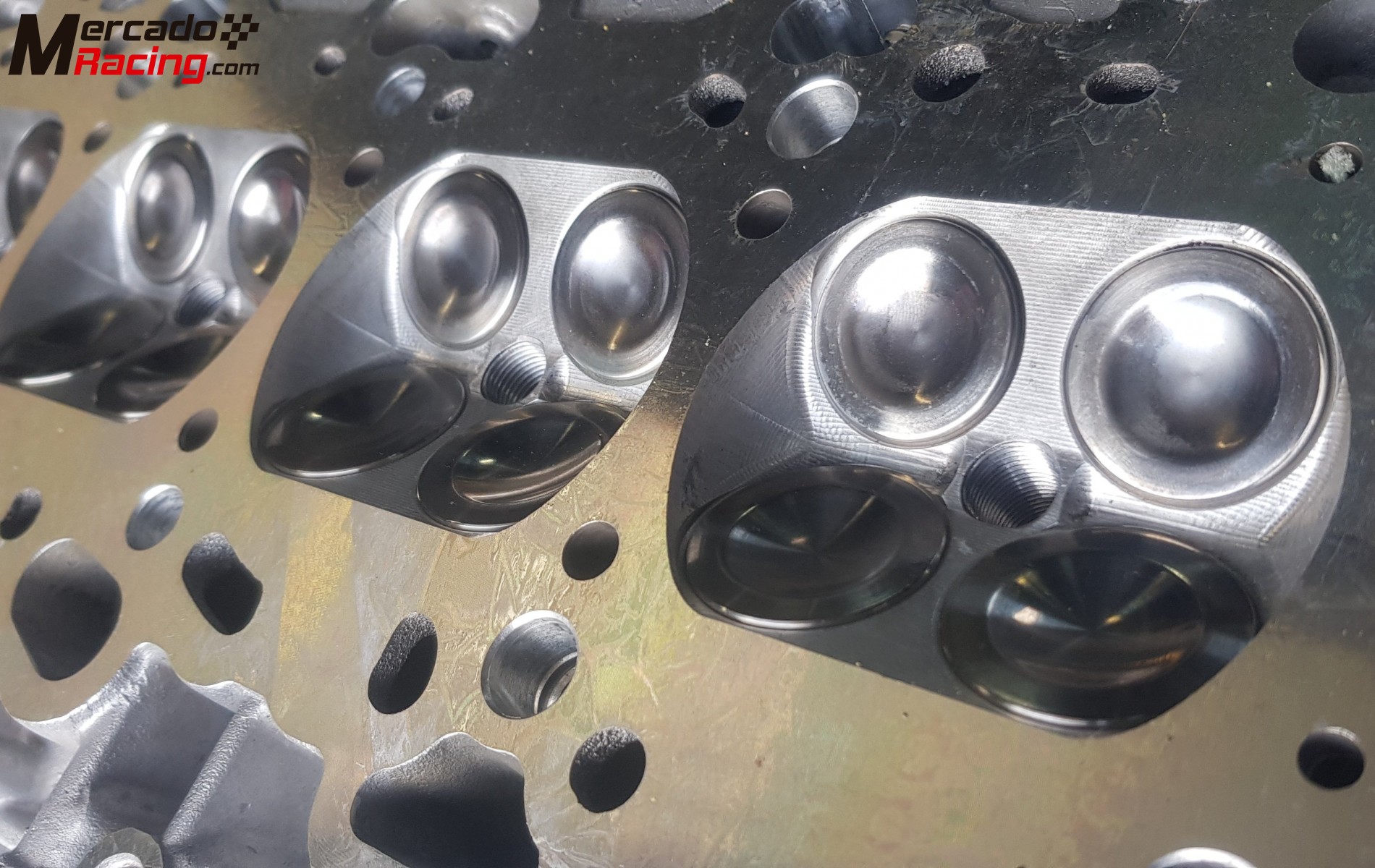 Motor cosworth mitsubishi evo 9