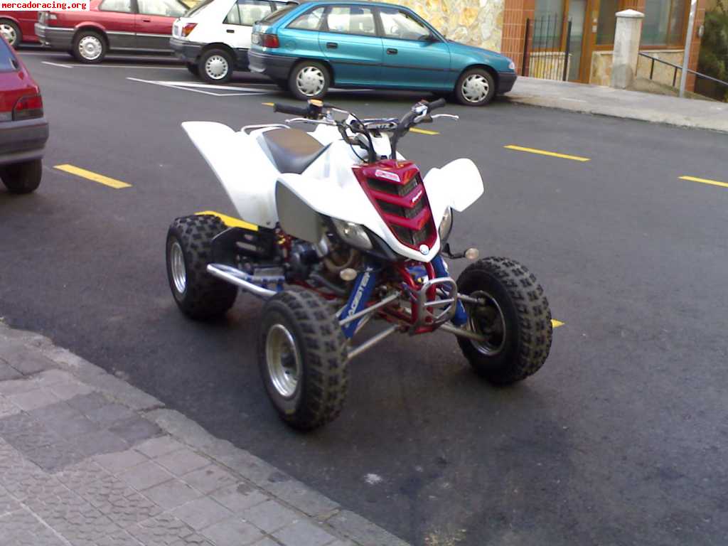 Yamaha raptor 660