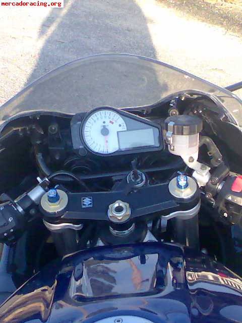 Se vende suzuki gsxr 600 limitada en papeles