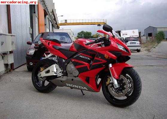 6.400 € - honda cbr 600 rr 2003, nueva 11.800 km.