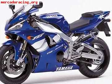 Vendo yamaha r1 2002, 5500 euros solo 12500 km esta impecabl