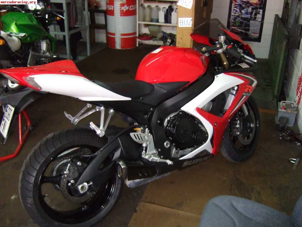 Vendo suzuki gsxr 600 07