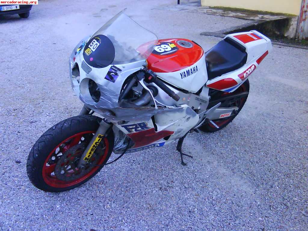 Yamaha fzr 1000 exup