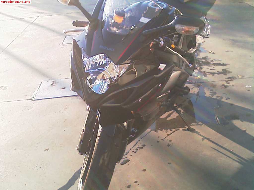 Vendo suzuki gsxr 1000