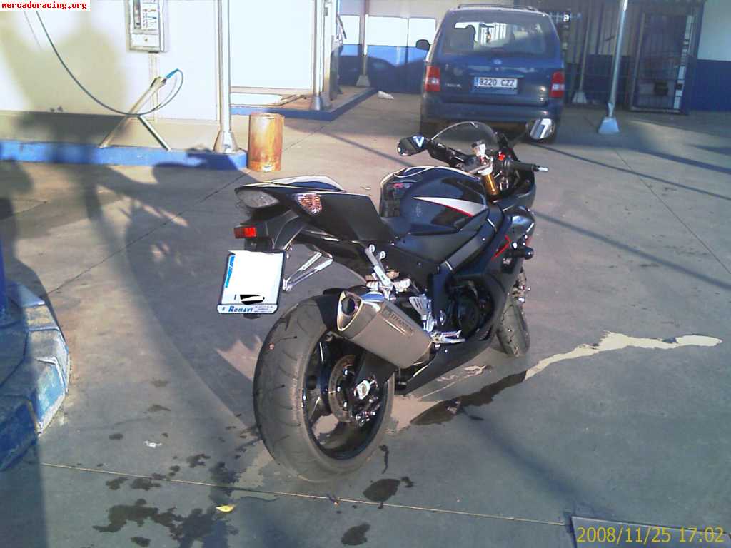 Vendo suzuki gsxr 1000