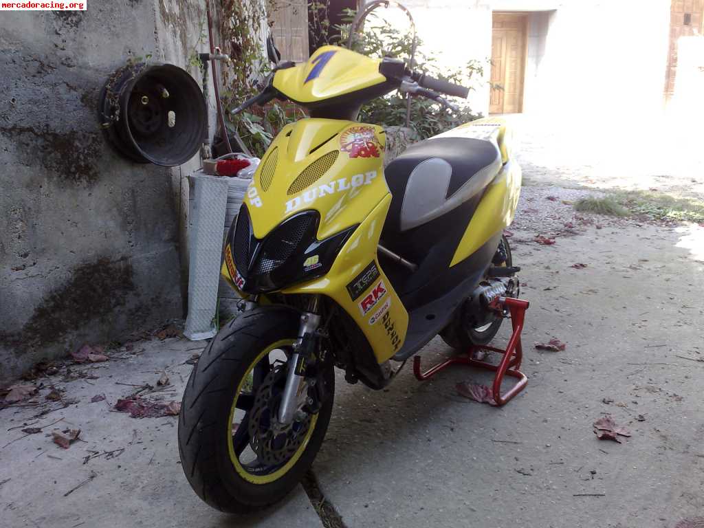 Se vende o cambia yamaha jog rr,lista para temporada 2009