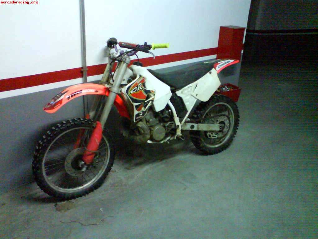 Vendo moto autocross+equipación