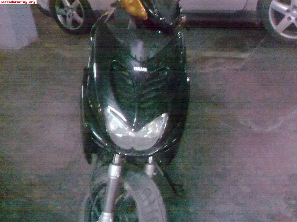 Vendo o canvio yamaha aerox