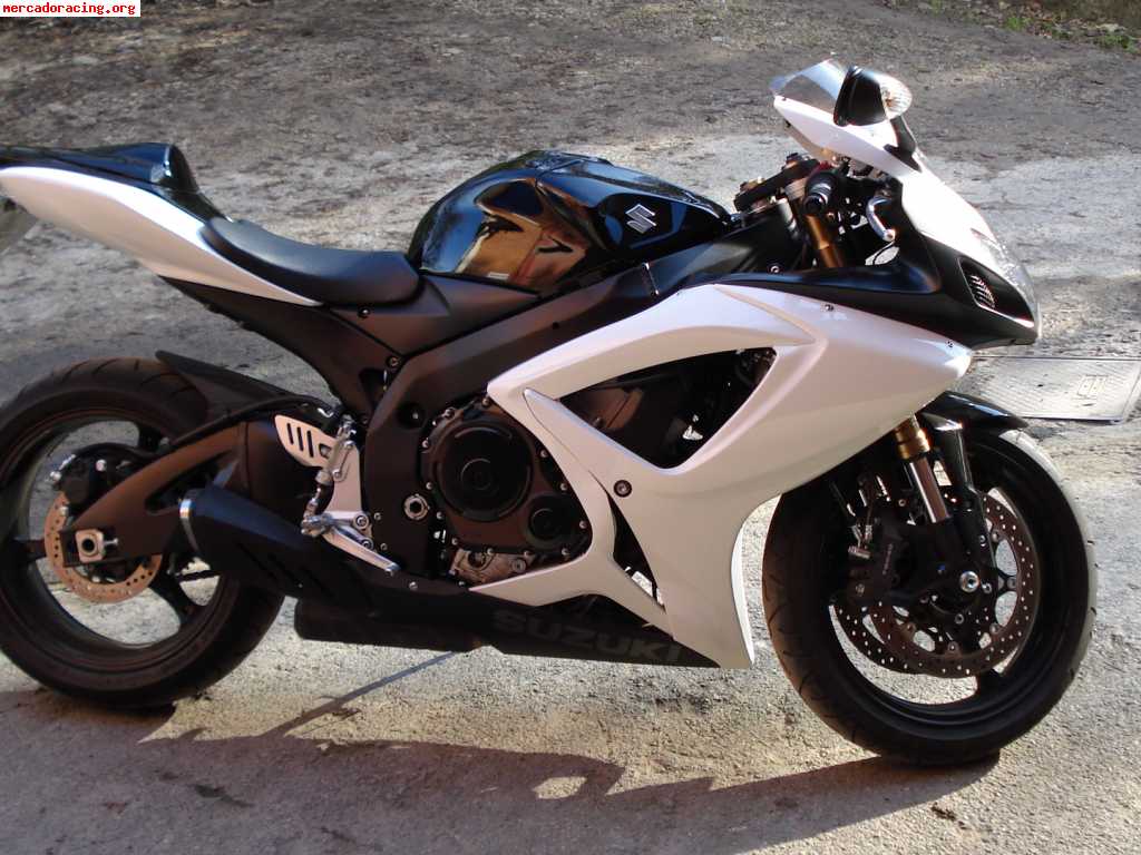 Vendo toyota celica, cbr 1000rr, y gsxr600r acepto cambios