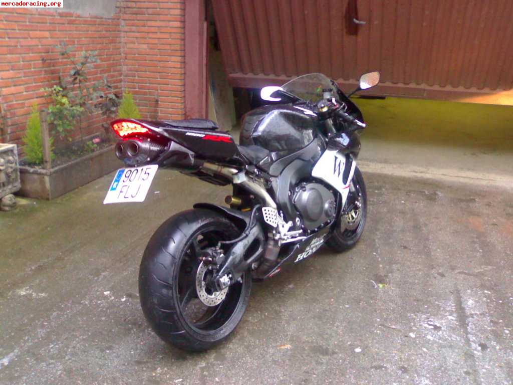 Vendo honda cbr1000rr