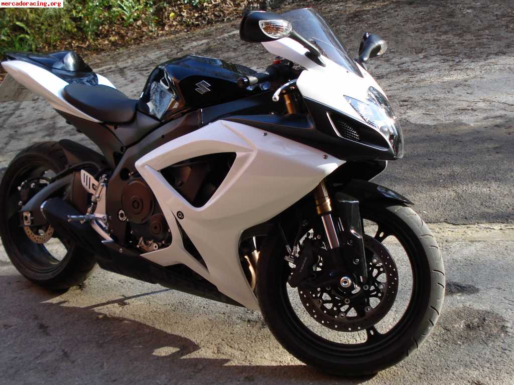 Vendo suzuki gsxr600r 